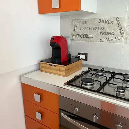 Sunrise Beach House - Sea View Apartment Montesilvano