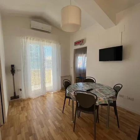 Sunrise Beach House - Sea View Montesilvano