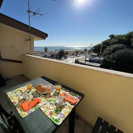 Sunrise House - Sea View *