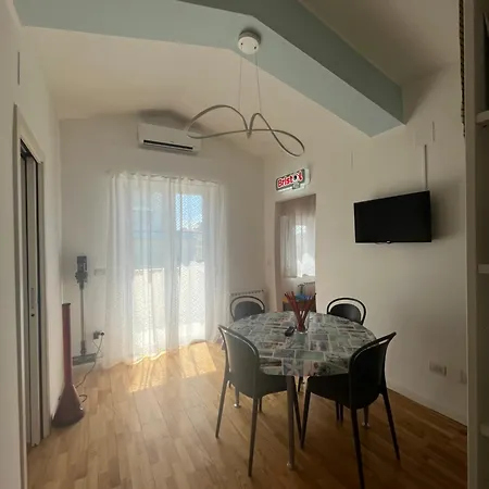 Sunrise House - Sea View *